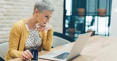 woman making online payment
